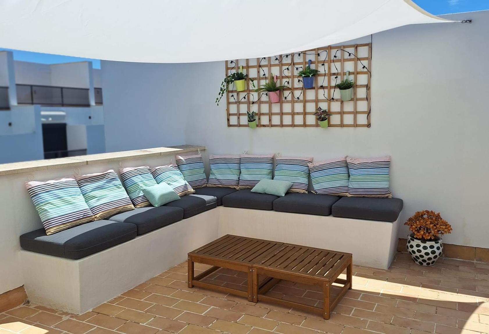 Casa Playa La Fontanilla Sotolodge كونيل ذي لا فرونتيرا المظهر الخارجي الصورة